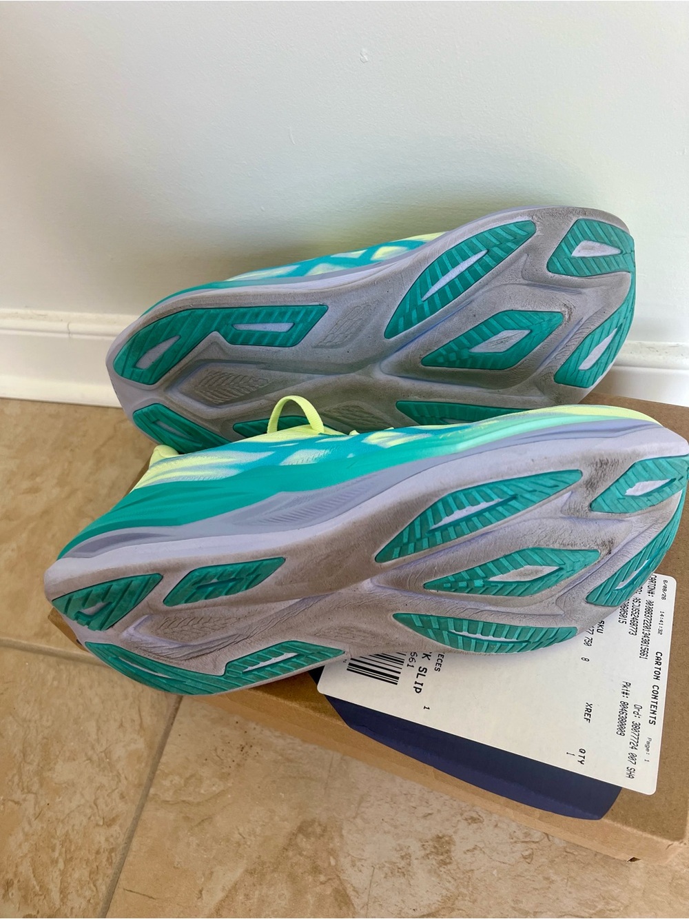 ASICS Superblast 3- Men’s size 8, Women’s size 9.5 - Picture 8 of 9